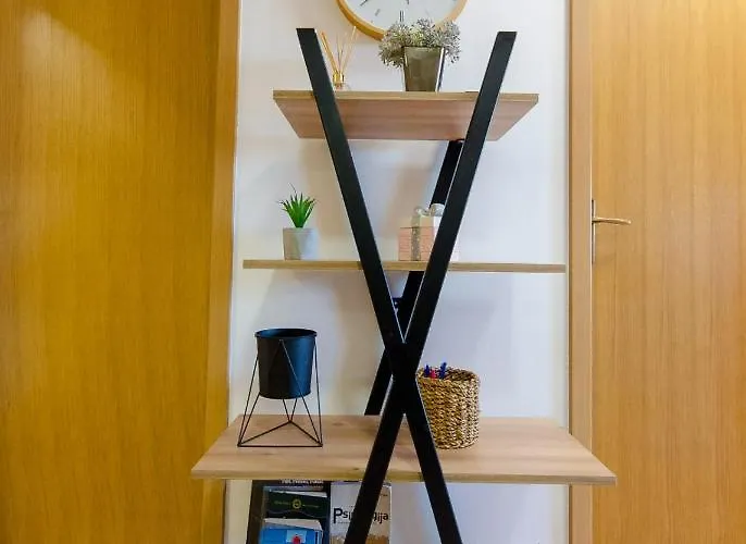 Three Bedroom With Sea View And Secure Private Garage Apartamento *