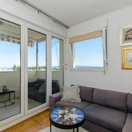 Modern With Sea View And Secure Garage * Split