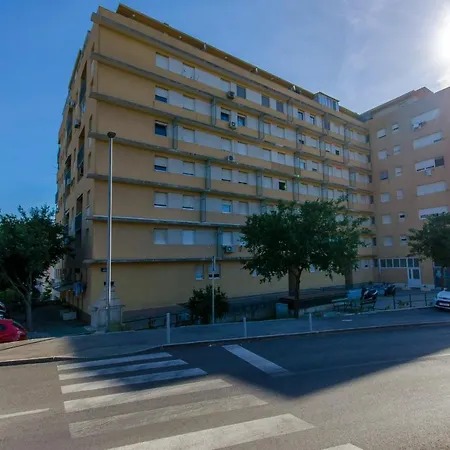 Apartment Modern With Sea View And Secure Garage *