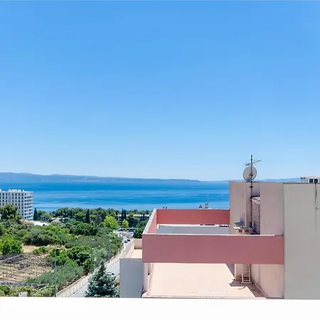 Modern With Sea View And Secure Garage *